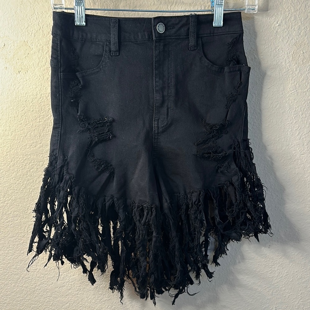 Lovely Fit S‎ Black Fringed Distressed jean shorts NEW